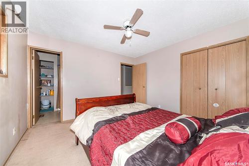 446 Berini Drive, Saskatoon, SK - Indoor Photo Showing Bedroom