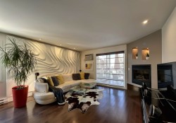 137 Rue du Boulevard  La Prairie, QC J5R 2J3