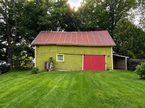 Remise - 94 Rue Galipeau, Thurso, QC - Outdoor