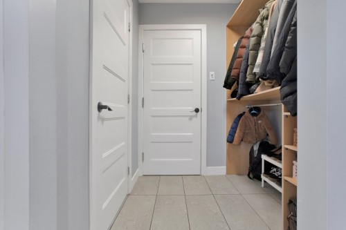 Autre - 21 Av. Balzac, Candiac, QC - Indoor