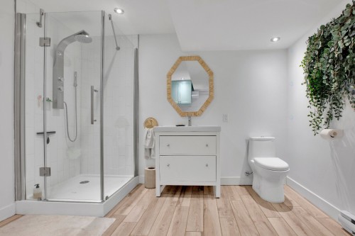 Salle de bains - 21 Av. Balzac, Candiac, QC - Indoor Photo Showing Bathroom