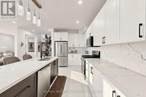 30A Cedar Drive, Toronto, ON - Indoor Photo Showing Kitchen With Double Sink With Upgraded Kitchen