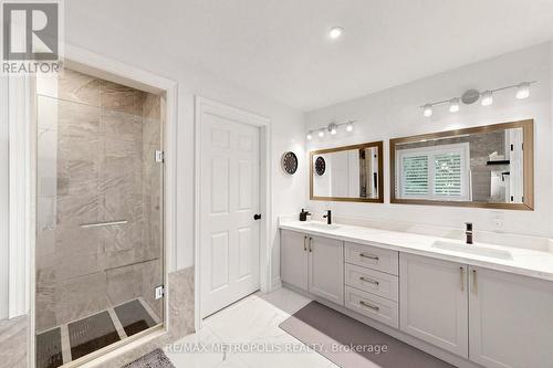 30A Cedar Drive, Toronto, ON - Indoor Photo Showing Bathroom