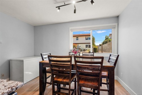 #7-10046 Fifth St, Sidney, BC 