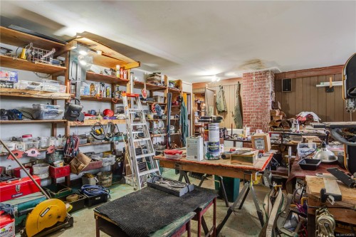 1191 Eber Rd, Ucluelet, BC 