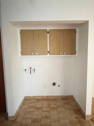 Laundry - 10577 Rue J.-J.-Gagnier, Montréal (Ahuntsic-Cartierville), QC - Indoor Photo Showing Other Room