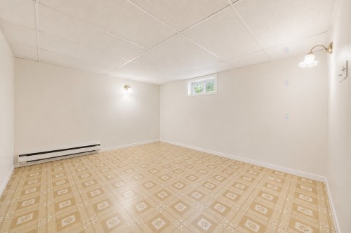 Family Room - 7683 Place Trahan, Brossard, QC - Indoor Photo Showing Other Room
