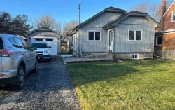 40 Amiens(MAIN) Road E Toronto, ON M1E 3S8