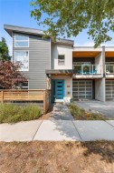 1704 Coronation Ave  Victoria, BC V8R 1X2