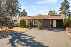 43 Gerald Pl  Parksville, BC V9P 1G6