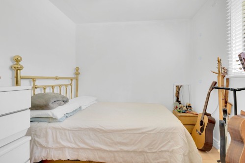 Chambre à coucher - 211-268 Ch. Du Mont-Loup-Garou, Sainte-Adèle, QC - Indoor Photo Showing Bedroom