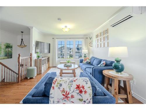 9 Capulet Street, St. John'S, NL - Indoor Photo Showing Living Room