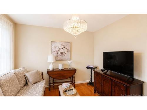 1190 Rockland Dr, Bathurst, NB 