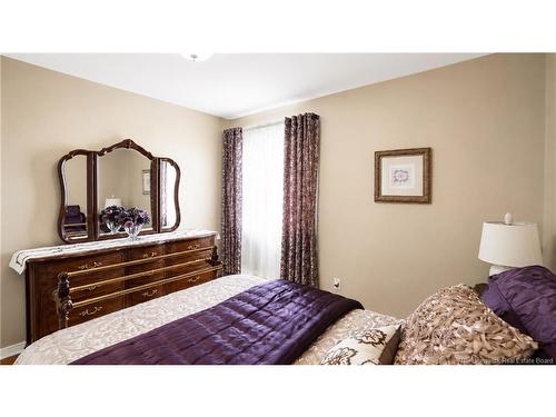1190 Rockland Dr, Bathurst, NB 