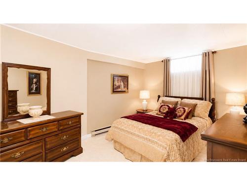 1190 Rockland Dr, Bathurst, NB 