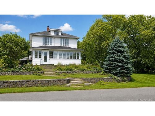650 West Dr, Bathurst, NB 