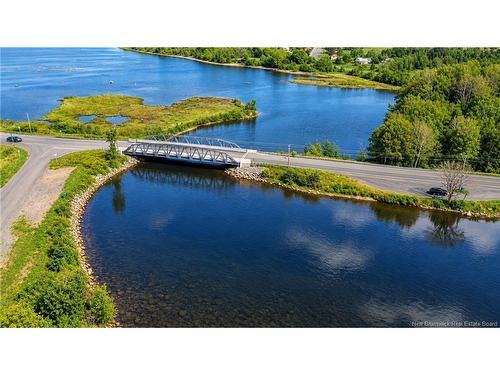 650 West Dr, Bathurst, NB 