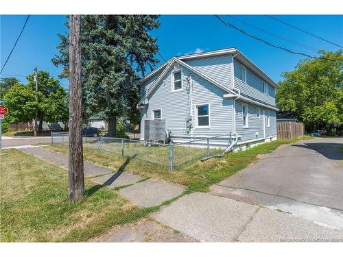 6 Lynch St, Moncton, NB - Outdoor