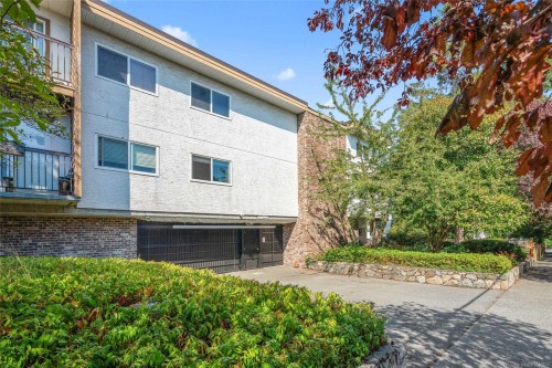 #203-1116 Queens Ave  Victoria, BC V8T 1M9
