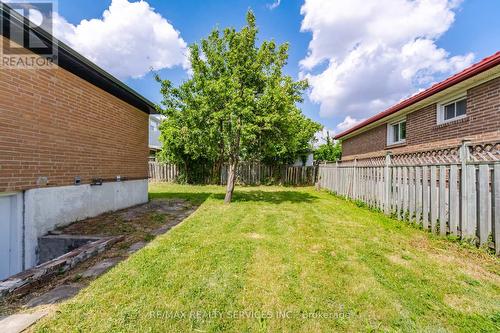 7493 Netherwood Road, Mississauga, ON - Outdoor