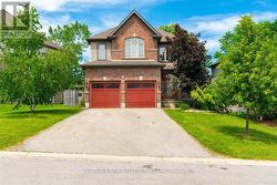 850 TEAKWOOD LANE  London North, ON N6H 0E5