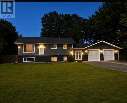 3211 Glendale court  Greater Sudbury, ON P3N 1A5