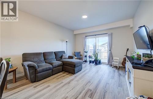117 Sarah Road, Mount Forest, ON - Indoor Photo Showing Living Room