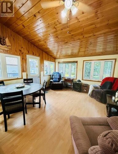 290 Second St N, Massey, ON - Indoor