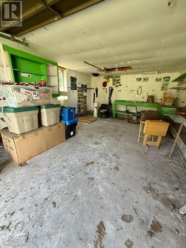 290 Second St N, Massey, ON - Indoor Photo Showing Garage