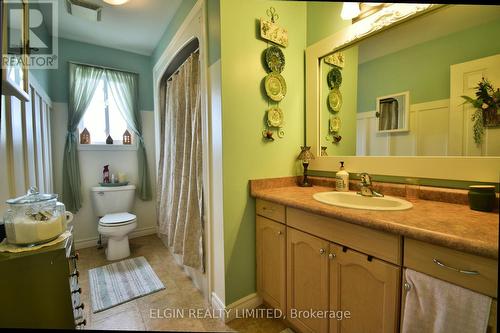 5 Havenridge Court, St. Thomas, ON - Indoor Photo Showing Bathroom