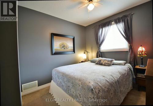 5 Havenridge Court, St. Thomas, ON - Indoor Photo Showing Bedroom