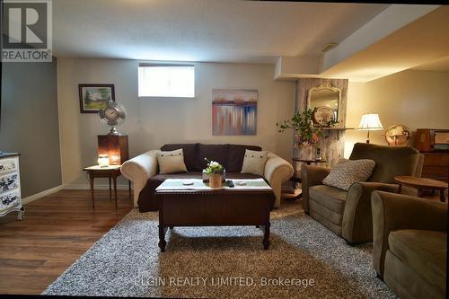 5 Havenridge Court, St. Thomas, ON - Indoor Photo Showing Living Room
