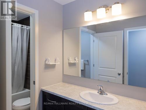 305 Oxer Place, Ottawa, ON - Indoor Photo Showing Bathroom