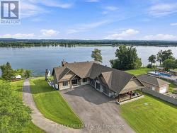 3815 OLD HIGHWAY 17 ROAD Clarence-Rockland, ON K4K 1W2