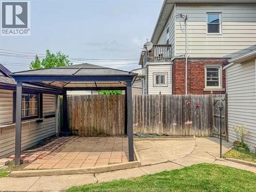 1111 Elsmere, Windsor, ON - Outdoor With Exterior