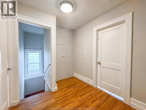 1111 Elsmere, Windsor, ON - Indoor Photo Showing Other Room