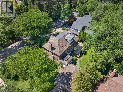 4 Forsyth Avenue N, Hamilton, ON - Outdoor
