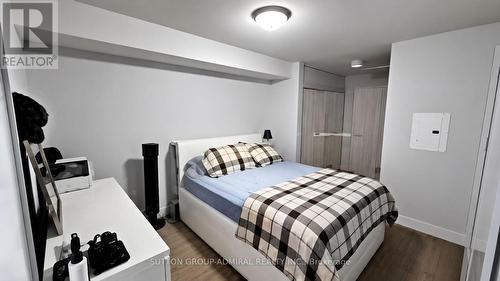 3210 - 2191 Yonge Street, Toronto, ON - Indoor Photo Showing Bedroom