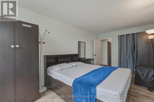 103 - 410 Mclevin Avenue, Toronto, ON - Indoor Photo Showing Bedroom