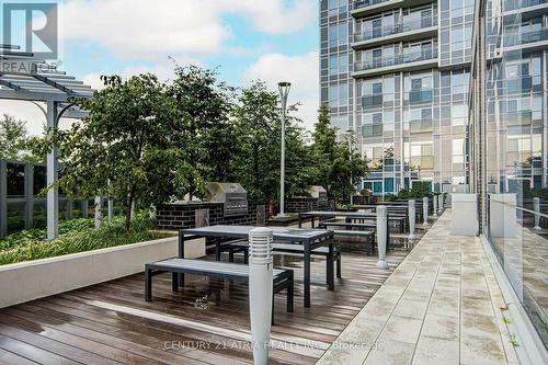 2919 - 275 Village Green Square, Toronto, ON - Outdoor