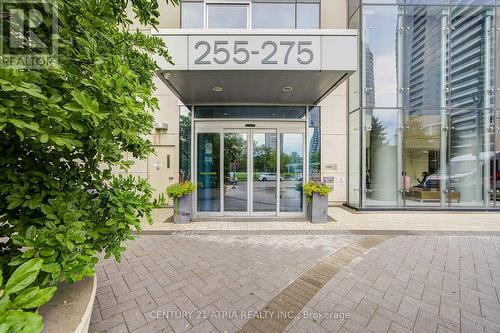 2919 - 275 Village Green Square, Toronto, ON - Outdoor