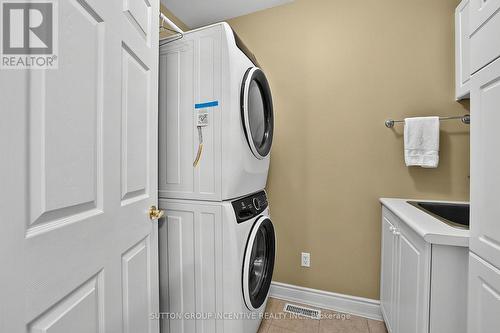 Separate Laundry Room - 13 Renaissance Point, New Tecumseth, ON - Indoor Photo Showing Laundry Room