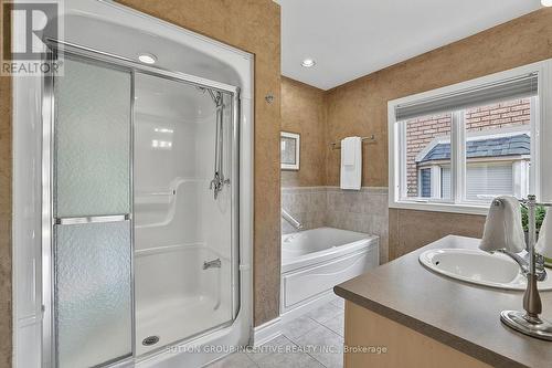 Primary Ensuite - 13 Renaissance Point, New Tecumseth, ON - Indoor Photo Showing Bathroom