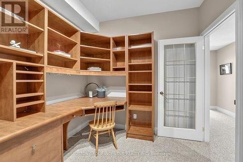 Office/Den - 13 Renaissance Point, New Tecumseth, ON - Indoor