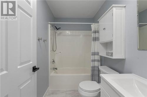 124 Yocom Drive, Espanola, ON - Indoor Photo Showing Bathroom