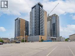 104 GARMENT Street Unit# 606  Kitchener, ON N2G 0C8