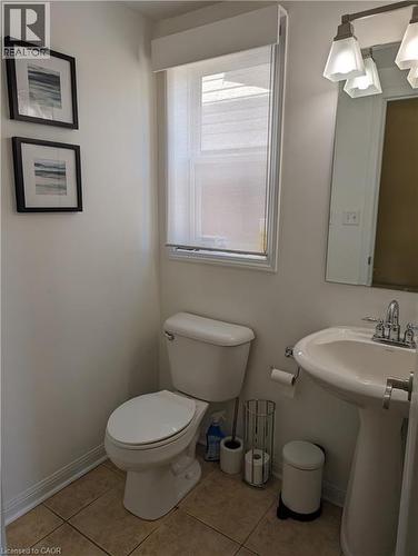 36 Bugdale Drive, Cambridge, ON - Indoor Photo Showing Bathroom