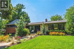 794 FALCON Boulevard Burlington, ON L7T 3B3
