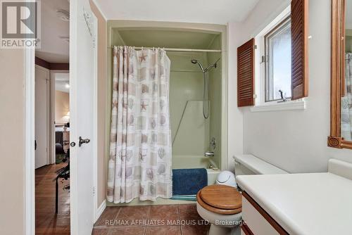 672 Champlain Drive, Cornwall, ON - Indoor Photo Showing Bathroom