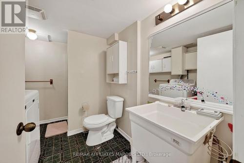 672 Champlain Drive, Cornwall, ON - Indoor Photo Showing Bathroom